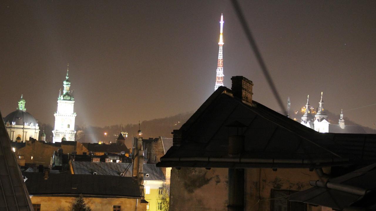 Lviv Amazing Rooftop Apartment Екстериор снимка